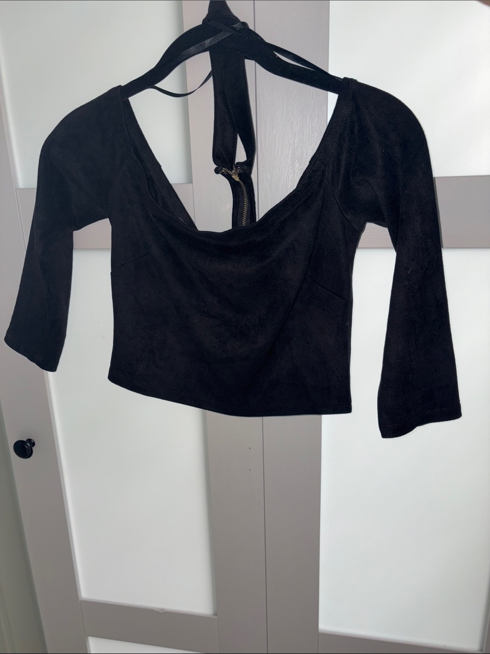bebe Black Suede Long Sleeve Crop Top with choker neckline